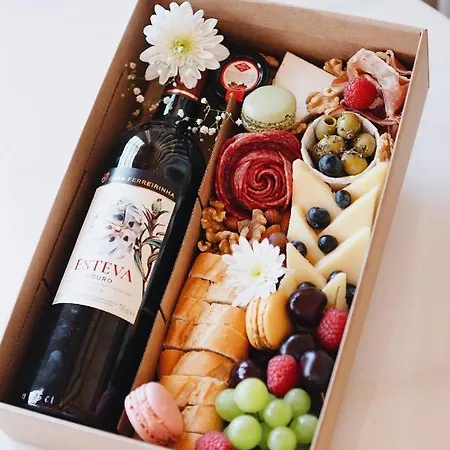 Orm - Almada Balcony Apartment Porto