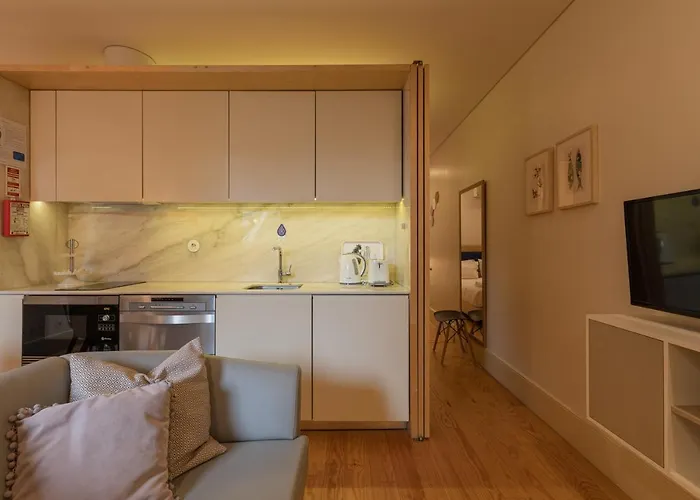 Orm - Almada Balcony